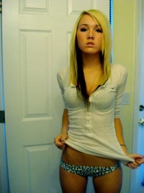 Teen cheerleader Annie in